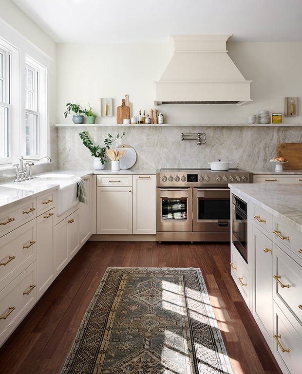 custom kitchen cabinets near me